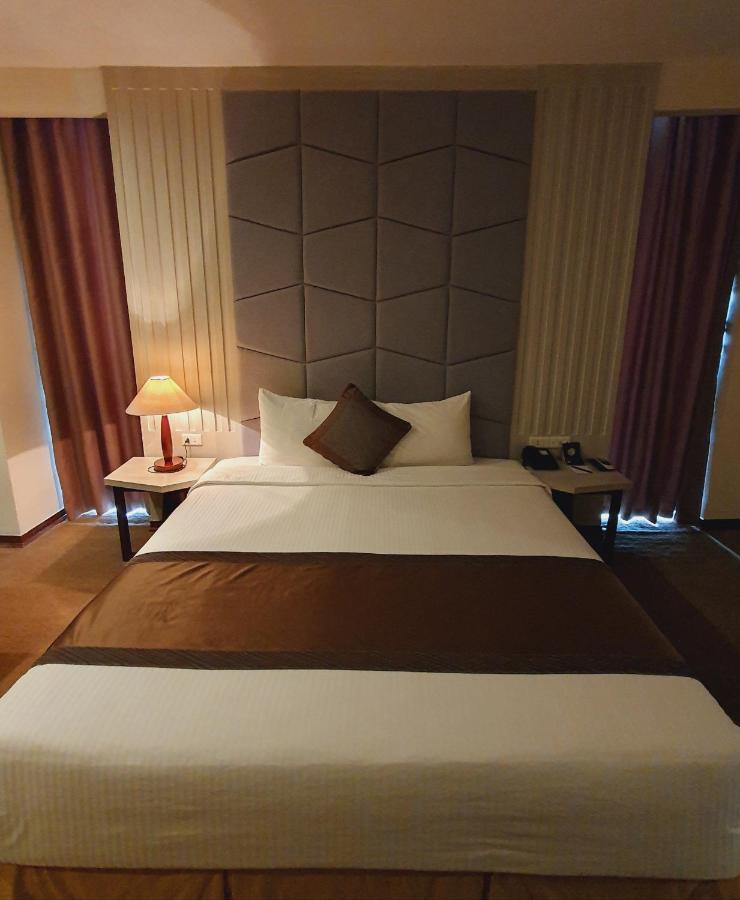 Muong Thanh Dien Chau Hotel Exterior photo