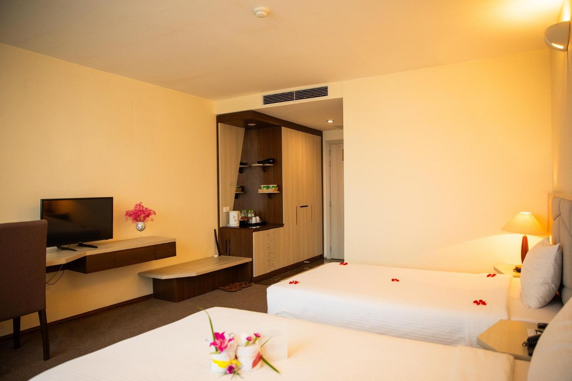 Muong Thanh Dien Chau Hotel Exterior photo