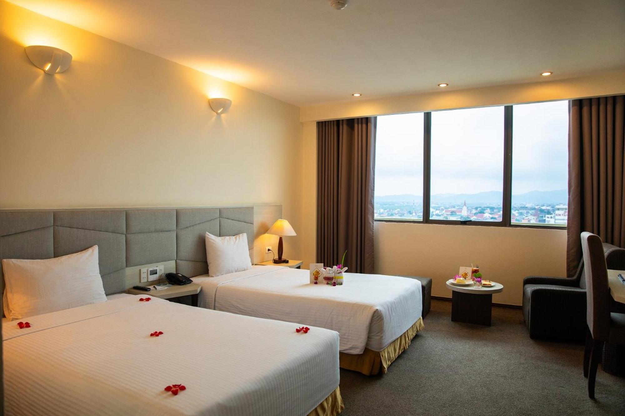 Muong Thanh Dien Chau Hotel Exterior photo