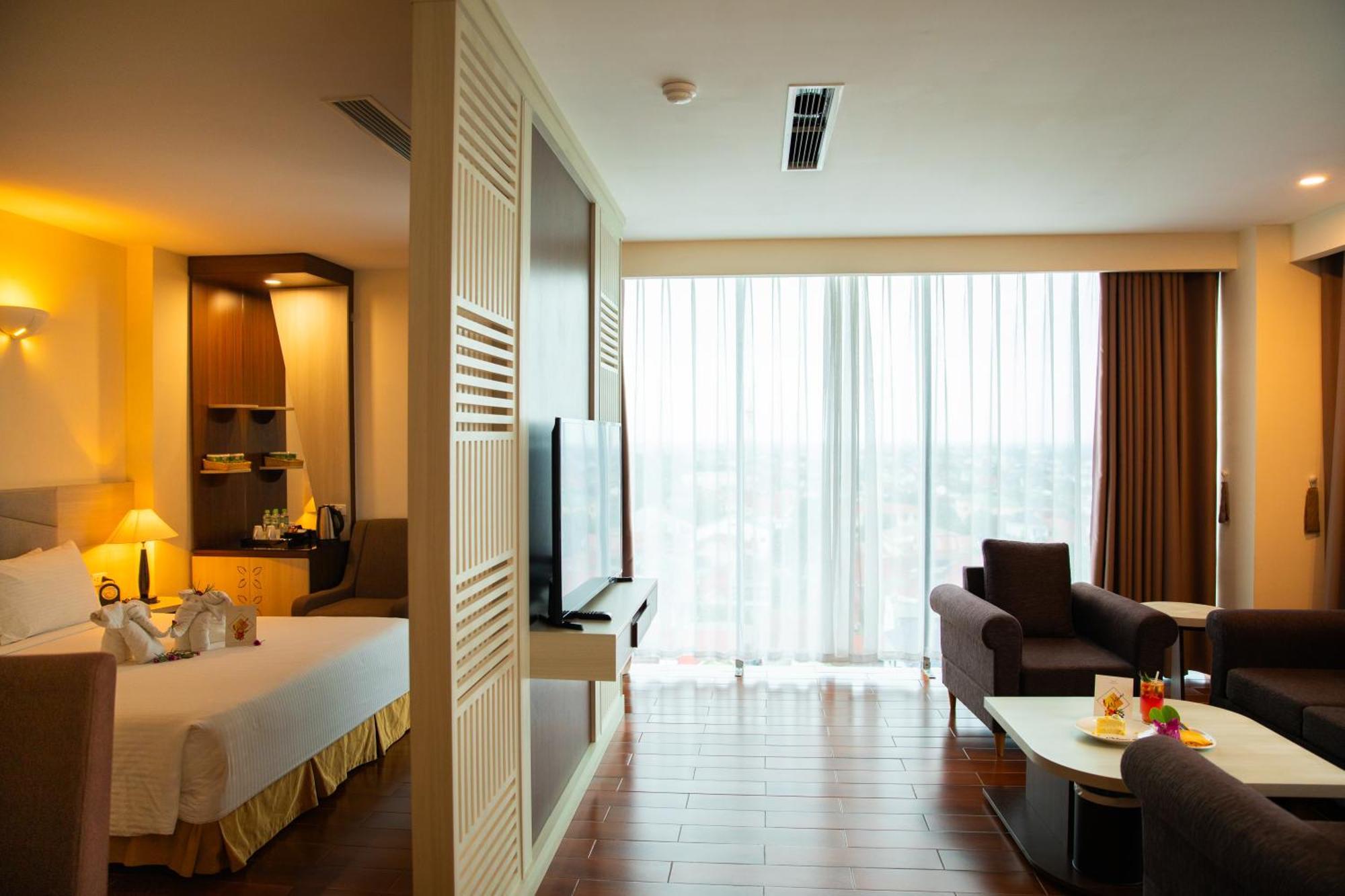 Muong Thanh Dien Chau Hotel Exterior photo
